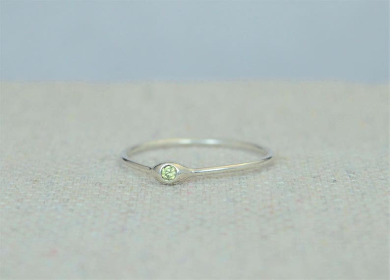 Dainty Silver Peridot Mothers Ring,Peridot Birthstone, Tiny Peridot Ring, Dew Drop Ring, Sterling Silver, Stacking Ring,August Birthday Gift image 2