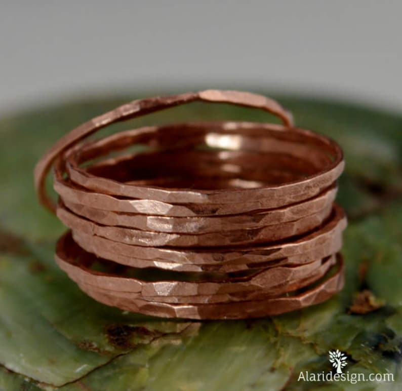 Set of 5 Super Thin Copper Rings, Copper Ring, Stackable Ring, Stacking Ring, Hammered Rings, Copper Band, Arthritis Ring, Stack Ring, Alari image 3