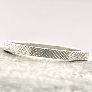 2mm Solid Platinum Florentine Engraved Band, Platinum Wedding Ring, 950 Platinum Ruthenium , minimal Wedding Ring, Free Engraving image 5