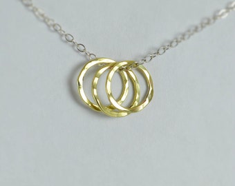 Dainty Hammered Circle Necklace, Silver Necklace, Brass Ring Necklace, Brass Ring Necklace, Dainty Necklace, Best Friends Necklace, mom's