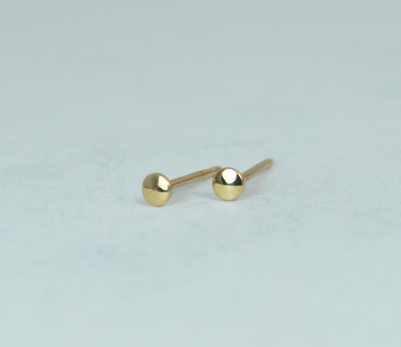 Gold Dot Earrings – Micha
