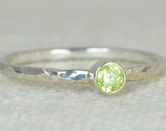 Dainty Peridot Ring, Hammered Silver, Stackable Rings, Mother's Ring, August Birthstone Ring, Skinny Ring, Birthday Ring