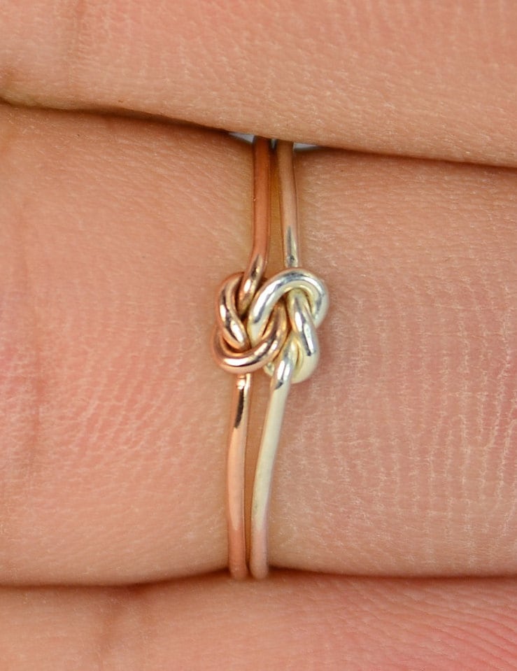 Promise rings from mother to daughter deals