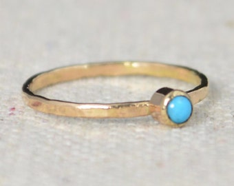 Bague turquoise remplie d'or 14 carats, solitaire en or 3 mm, bague solitaire, or 14 carats, pierre de naissance de décembre, bague mère, anneau Gold Filled, or