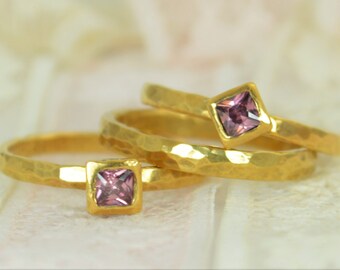 Square Alexandrite Engagement Ring, Gold Filled, Alexandrite Wedding Ring Set, Rustic Wedding Ring Set, June Birthstone, Alexandrite