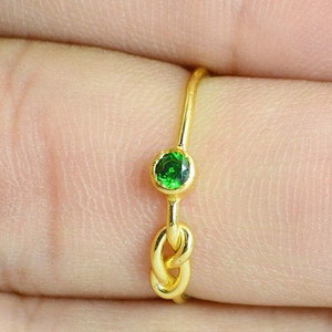 14k Gold Emerald Infinity Ring, 14k Gold Ring, Stackable Rings, Mother's Ring, May Birthstone, Gold Infinity Ring, Gold Knot Ring image 2