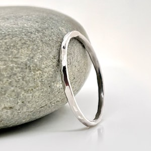 Classic Hammered Platinum 1.5mm Stacking Ring, Thin Hammered 950 Solid Platinum Ring