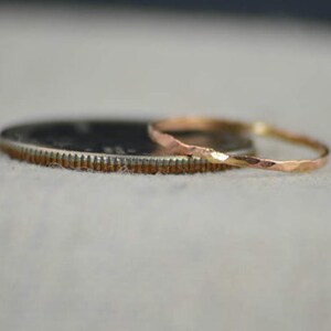 Set of 5 Super Thin Rose Gold Filled Rings, Thin Rose Gold Ring, Hammered Ring, Gold Stacking Ring, Thin Gold Ring, Minimal Gold Ring, Alari image 4