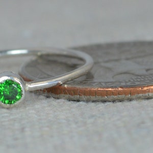 Emerald Infinity Ring, Sterling Silver, Stackable Rings, Mother's Ring, May Birthstone, Infinity Ring, Silver Emerald Ring image 3