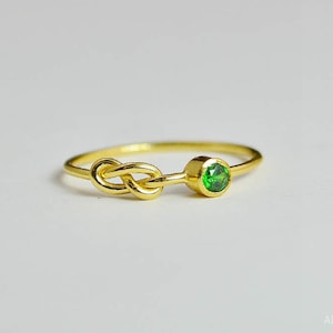 14k Gold Emerald Infinity Ring, 14k Gold Ring, Stackable Rings, Mother's Ring, May Birthstone, Gold Infinity Ring, Gold Knot Ring image 1