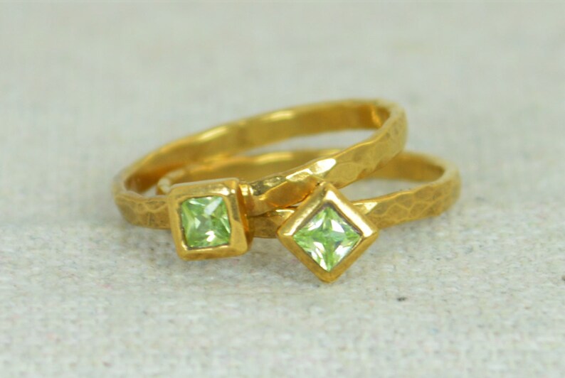 Square Peridot Ring, Gold Filled Peridot Ring, Augusts Birthstone Ring, Square Stone Mothers Ring, Square Stone Ring, Gold Ring image 3