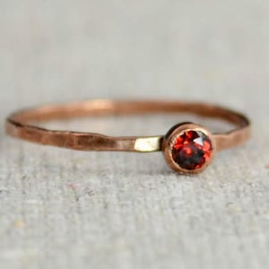 Dainty Copper Garnet Ring, Copper Ring, Garnet Mothers Ring, January Birthstone Ring, Stacking Copper Ring, Copper Band image 1