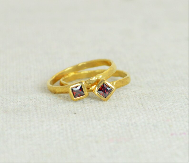 Square Garnet Ring, Garnet Solitaire, Gold Filled Garnet Ring, January Birthstone Ring, Square Stone Mothers Ring, Square Stone Ring image 3