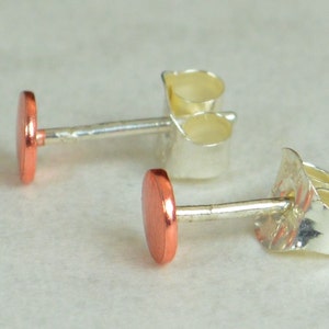 Boucles d'oreilles cercle en argent rose, Boucles d'oreilles en argent sterling, Clous d'oreilles en argent, Boucles d'oreilles simples en argent, Boucles d'oreilles roses, Boucle d'oreille en nano céramique image 3