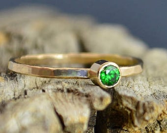 Classic Solid 14k Gold Emerald Ring, 3mm Gold Solitaire, Solitaire Ring, Solid Gold, May Birthstone, Mothers RIng, Solid Gold Band, Gold