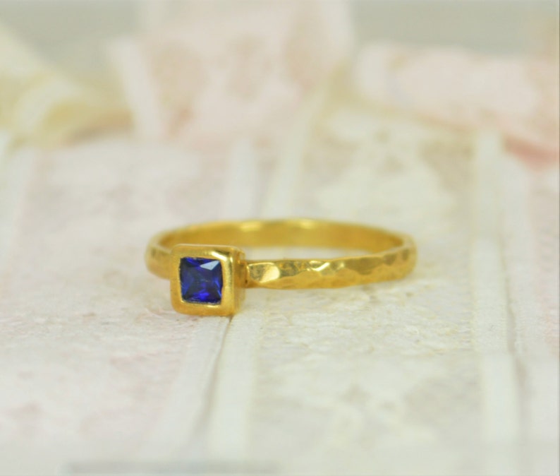 Square Sapphire Engagement Ring, Gold Filled, Sapphire Wedding Ring Set, Rustic Wedding Ring Set, September Birthstone, 14k Gold Filled image 2