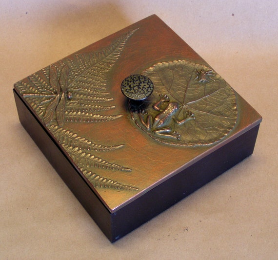 Frog Pond Box Small Decorative Bamboo Box With Cast Lid Etsy