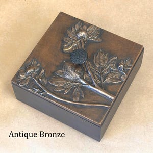 Poppy small 6" x 6" Decorative box with lid. image 11