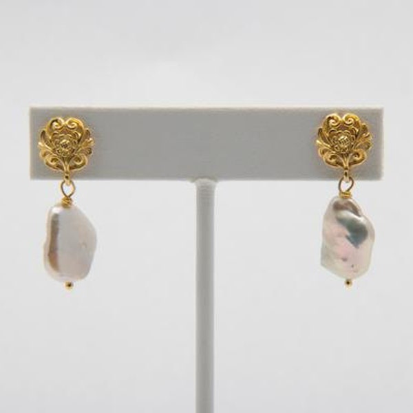 Silvery Keshi Freshwater Pearl With Floral Filigree Vermeil Earrings