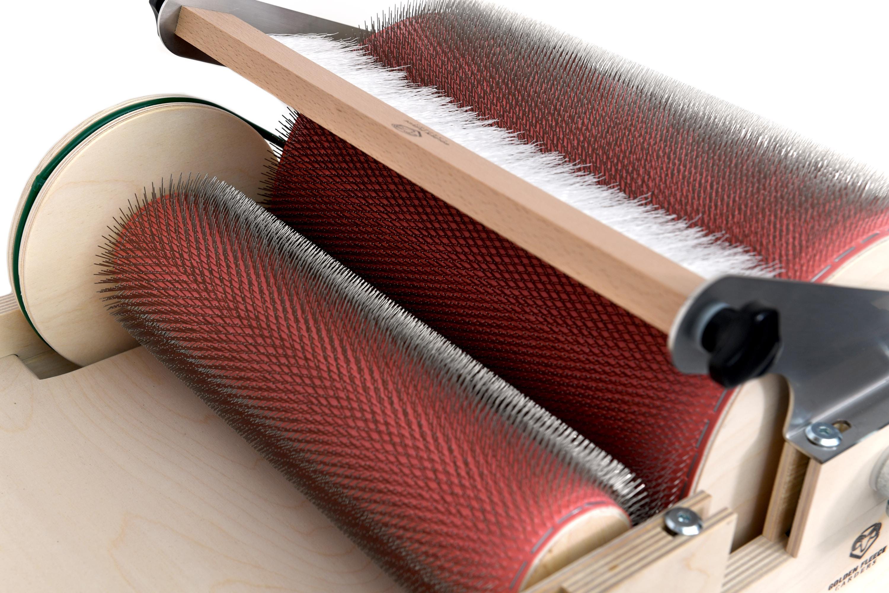 交換可能なドラムを備えた特大ドラムカード：ウール＆ファイバーツール