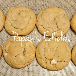 White Chocolate Macadamia Cookies~Two Dozen~Papaw&#39;s Edibles~Handmade Edible Treats~Shipping Included~Macadamia Nuts~White Chocolate Chips