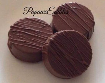 Dipped Oreo Cookies~One Dozen~Ghirardelli~Double Stuff~Papaw's Edibles~Chocolate~Pickup Only Item~Moreno Valley, CA~Simple Designed Treats