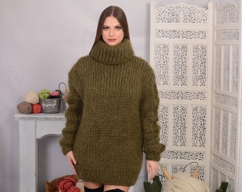 Olive GREEN Mohair Sweater, Chunky Turtleneck, Hand Knit wosweater, knitted mohair pull T697AW