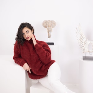 Bordeaux Alpaca Sweater, Hand-Knitted, Fluffy Texture, Fuzzy Comfort, Cozy Chic, Winter Warmth, Stylish Knitwear T1574