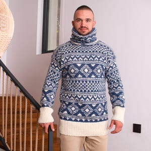 Handmade Norwegian Sweater – 100% Pure Soft Wool Fair Isle Pullover T821M
