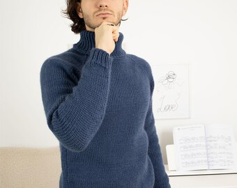 Pull bleu en laine douce, Pull tricoté à la main en 100 % laine T1321