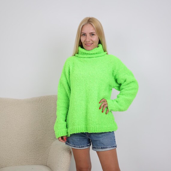 Neon Green Alpaca Sweater Hand Knitted Elastic Bouclé Yarn T