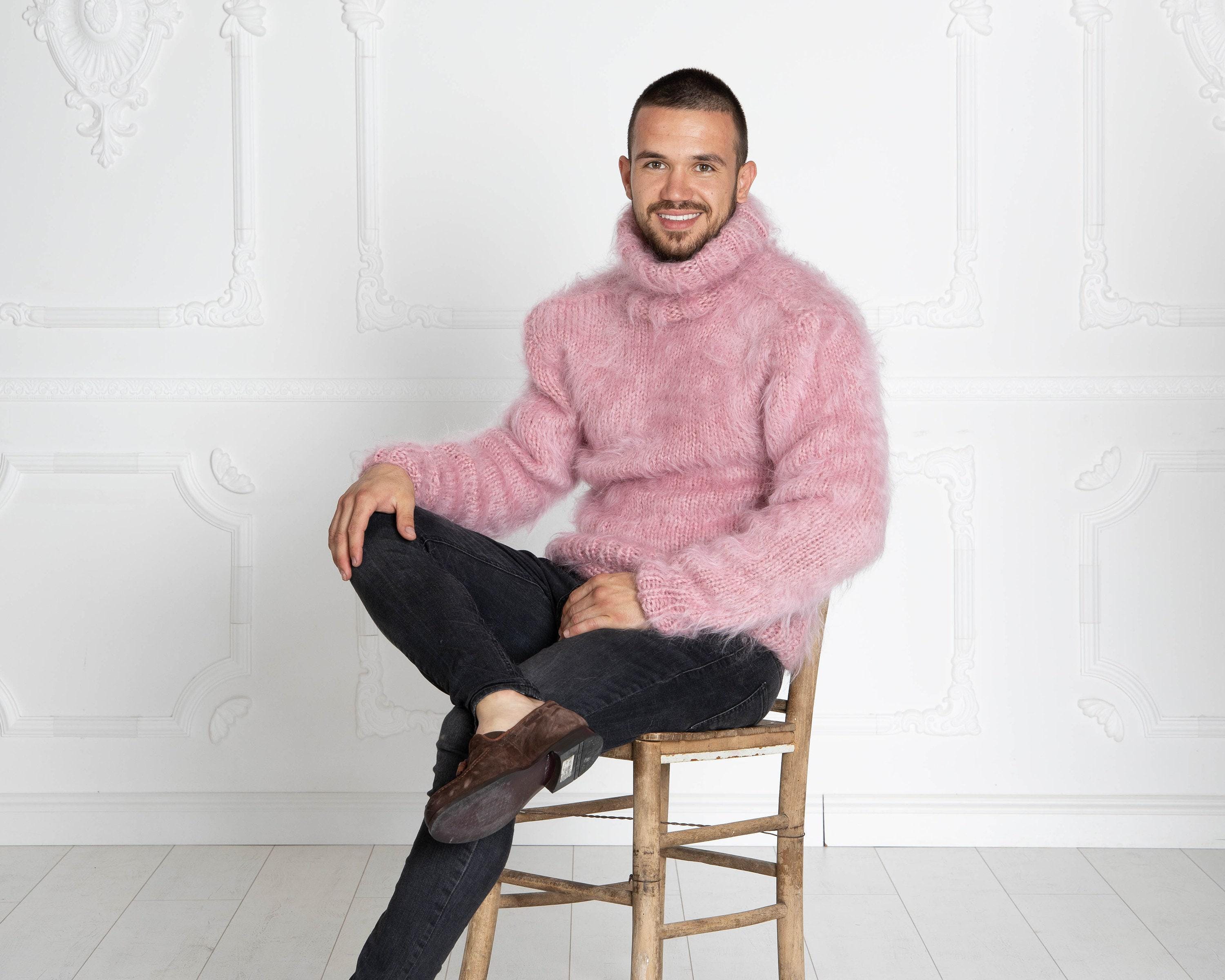 Pink Mohair Sweater – Hand-knitted Stylish Men's Fluffy Pullover