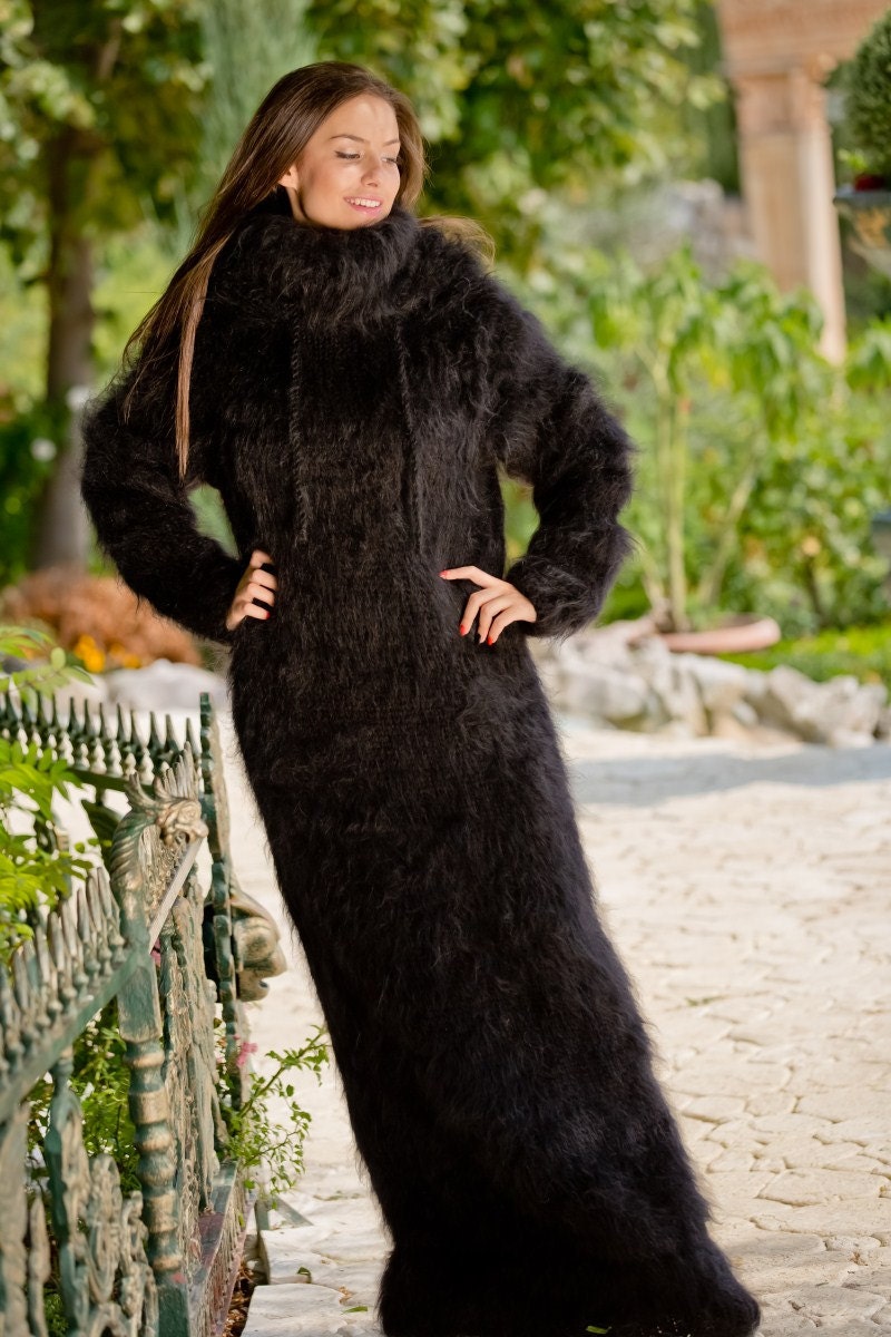 韓国商品/LEVAR Mohair Skashi Layered Knitted Dress Black Mohair Dress, Turtleneck Maxi Dress, Hand Knit Sweater