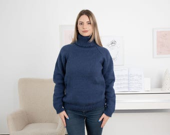 Pull en laine bleu tricot doux, pull 100 % laine tricoté à la main T1321