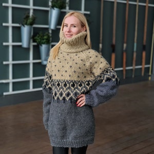 Icelandic Sweater - Handmade with 100% Pure Soft Wool, Norwegian style sweater T933