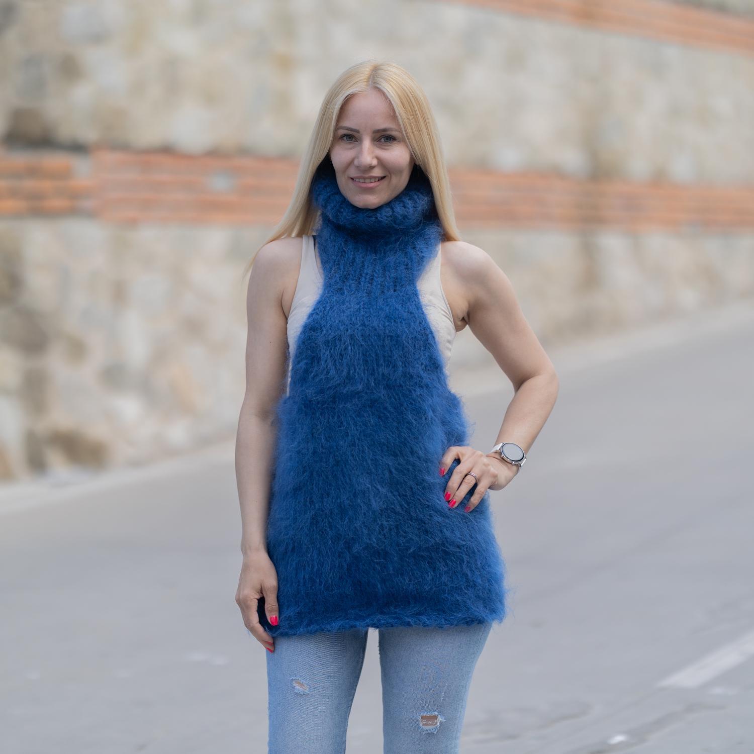 Hand-knitted Blue Mohair Fuzzy Top With High Neck – Soft Fluffy