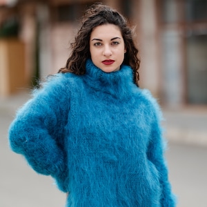 Blauer Mohair Pullover, Grobstrick Pullover, Rollkragenpullover, Handstrickpullover T1397