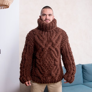 Cable knit cosy winter sweater in brown colour T813M