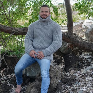Gray Wool Sweater – Hand-Knitted Ribbed Fisherman Style Warm Jumper T782M image 5