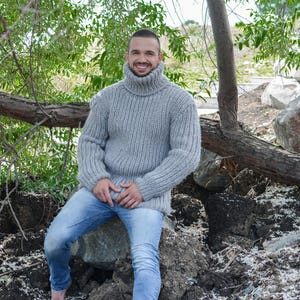 Gray Wool Sweater – Hand-Knitted Ribbed Fisherman Style Warm Jumper T782M image 1