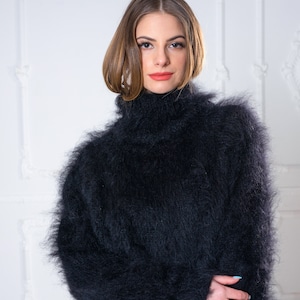 Suéter esponjoso de cuello alto Mohair negro, jersey de invierno suave y sensual con cuello en T T984