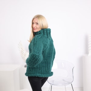 Green CHUNKY KNIT SWEATER, bulky sweater, Giant knit sweater, Chunky Knit Sweaters, super chunky sweater, Merino chunky sweater T1627 image 8