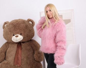 Pink Mohair Sweater – Hand-Knitted Fluffy Turtleneck with Extra Long Sleeves – Soft Fuzzy Pullover T1835