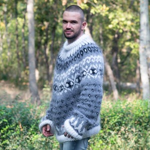 Hand-Knitted Soft Icelandic Sweater – Fluffy Mohair Nordic Jumper T838M