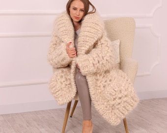 Grof crème mohair vest – handgebreide oversized trui T2009