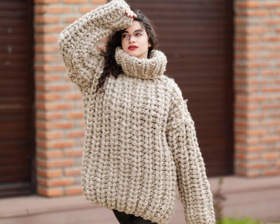 Super Chunky Alpaca Wool Sweater, Hand Knitted 26-Strand Thick Pullover  T1391