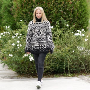 Norwegian Wool Sweater, Icelandic Sweater, Hand Knitted Sweater, T1123 image 6