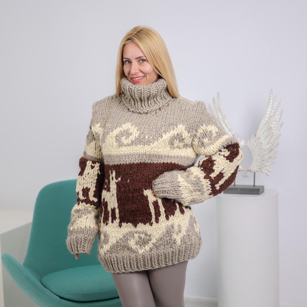 Vintage Wool Sweater With Alpaca Motif – Hand-knitted 3-strand