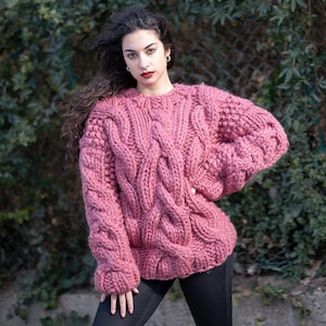 Hand knit sweater wool oversize woman pullover sweater crewneck slouchy ash pink cable knit sweater T817