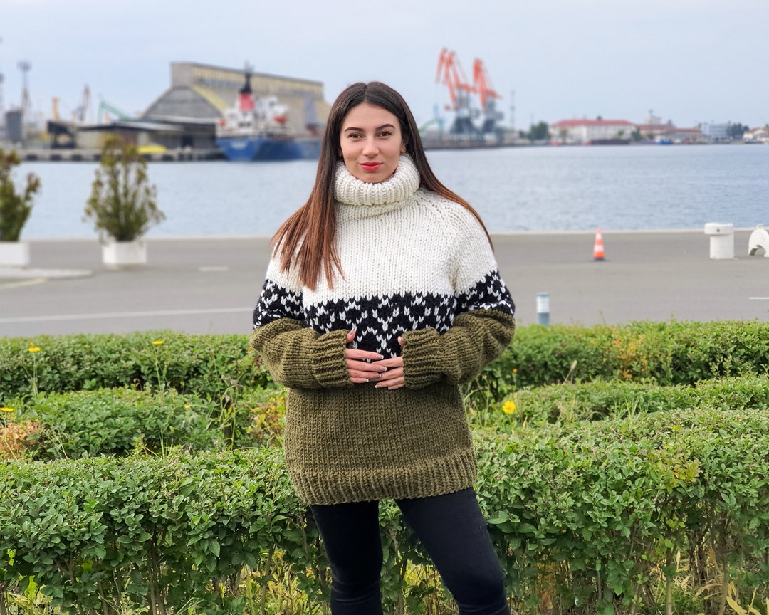 Maglione di lana nordica pesante a fili, maglione grosso